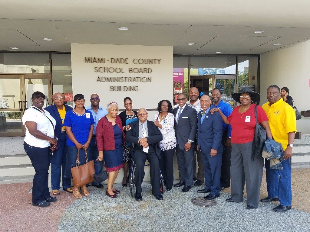 Coach Louie Bing Jr.