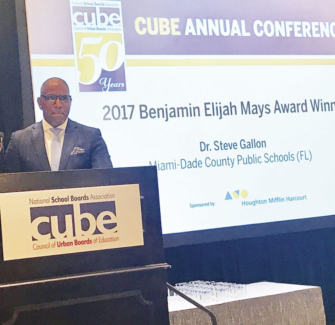 Steve Gallon Honored With Lifetime Achievement Award