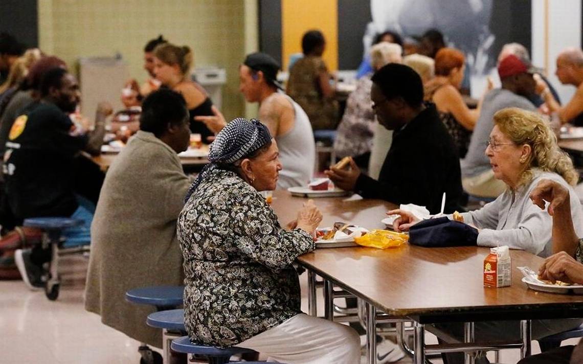 Providing a hot meal for Miami-Dade students after a hurricane